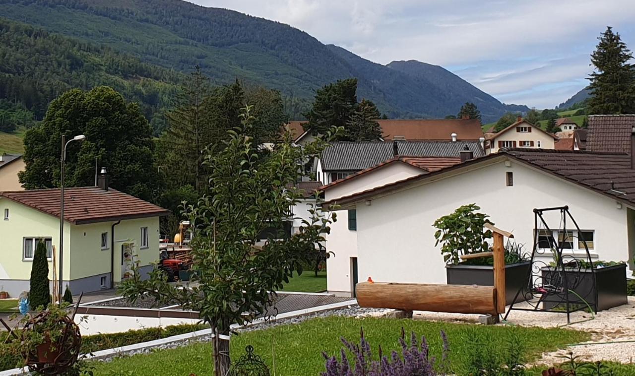 Hotel Gasthof Kreuz Welschenrohr Eksteriør bilde